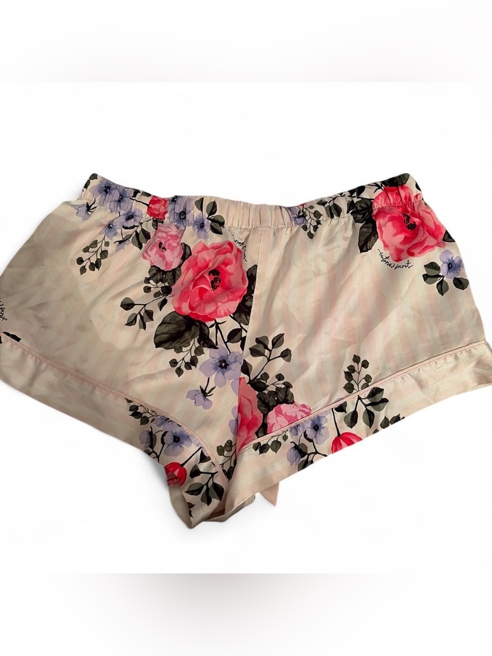 ❤️💲 $1 CLOSET! • Victoria's Secret Pink Floral Satin Shorts • - Picture 4 of 5